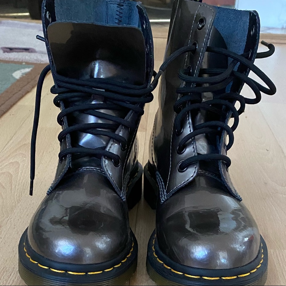 Women’s Pewter Doctor Martin’s